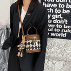 Vintage leather shoulder bag