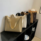 Elegant women's leather tote bag