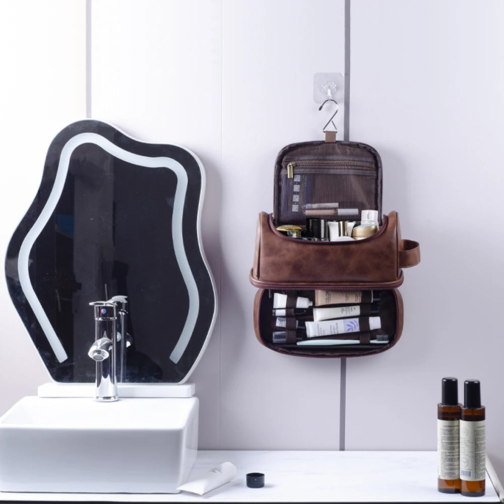 Classic leather toiletry bag for men