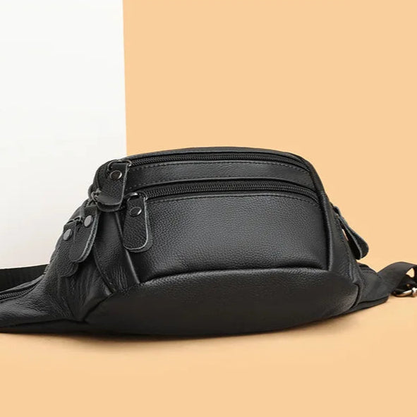 Smooth leather belt pouch
