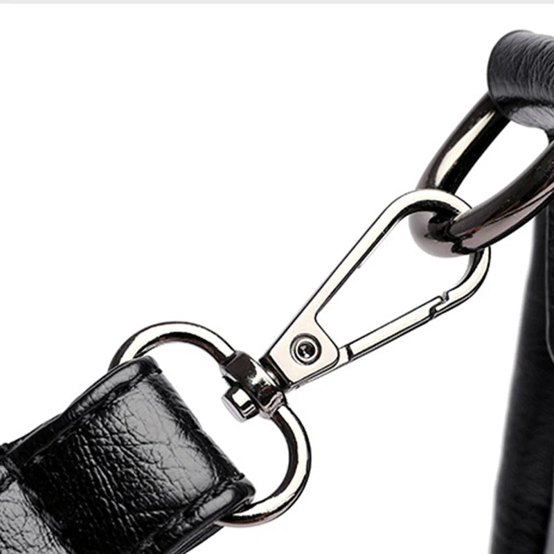 Square leather shoulder purse