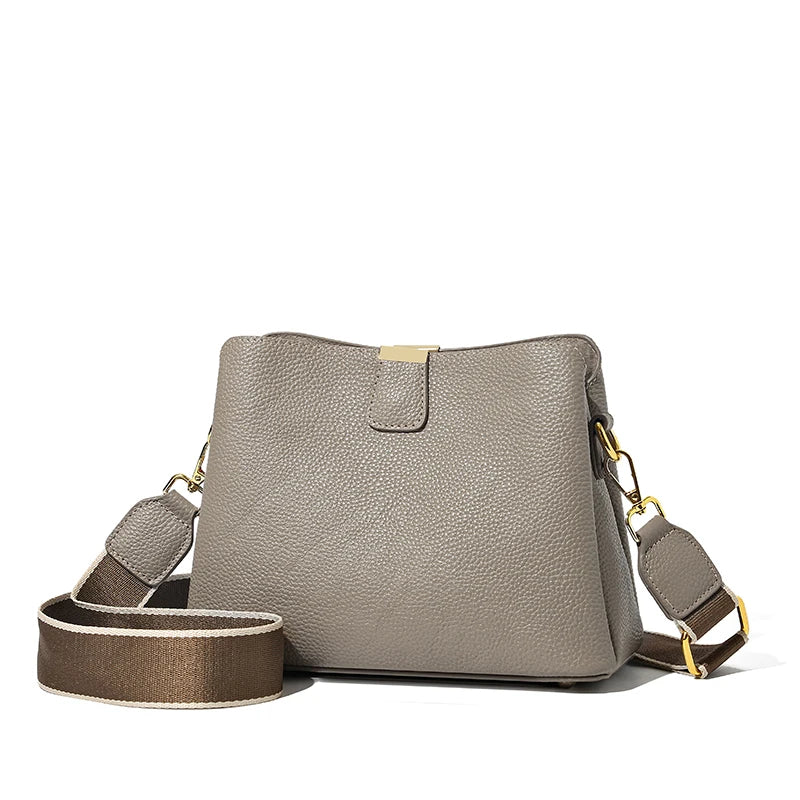 Soft leather handbag with zipper
