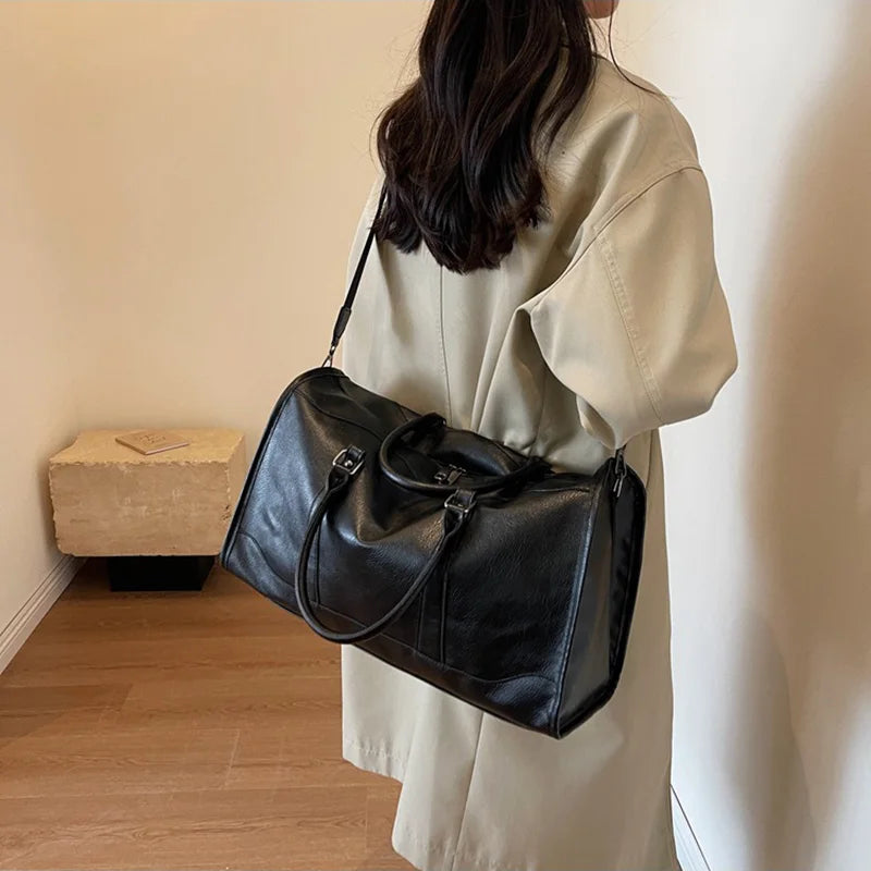 Fashion women's leather duffle bag