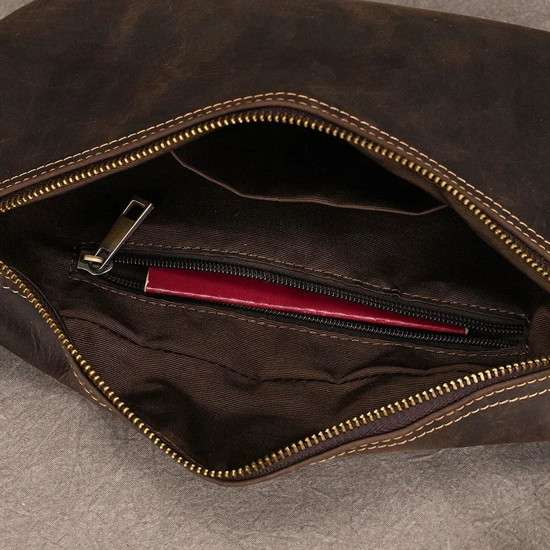 Elegant men leather bum bag
