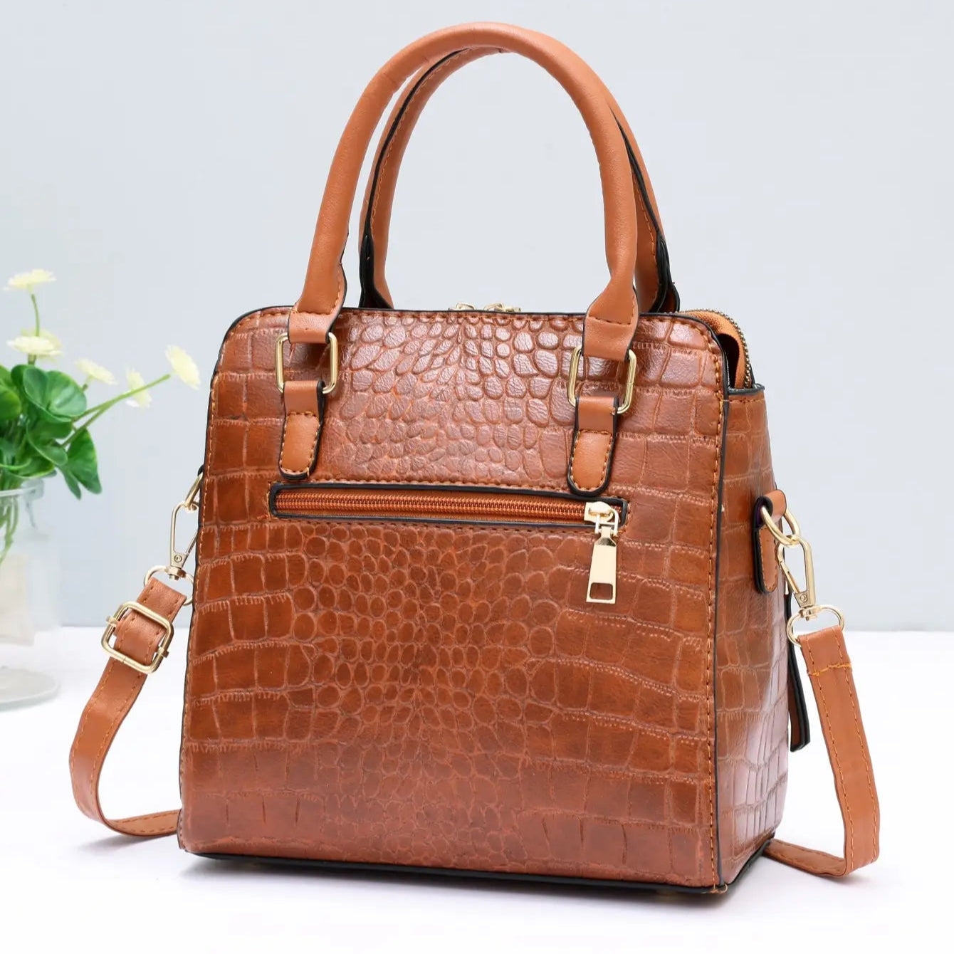 Top-handle leather handbag