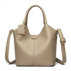 Leather shoulder handbag
