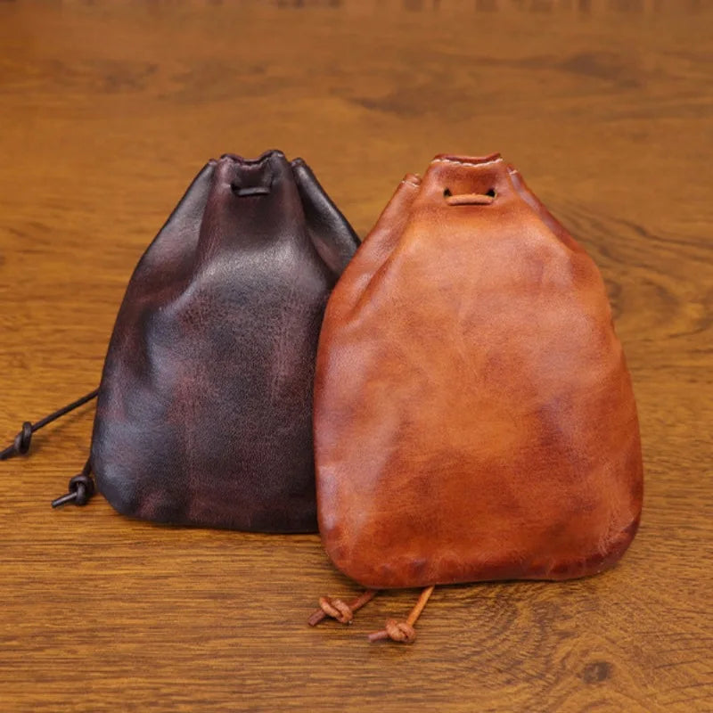 Lightweight leather coin pouch