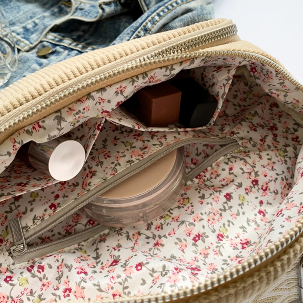 Classic corduroy bum bag