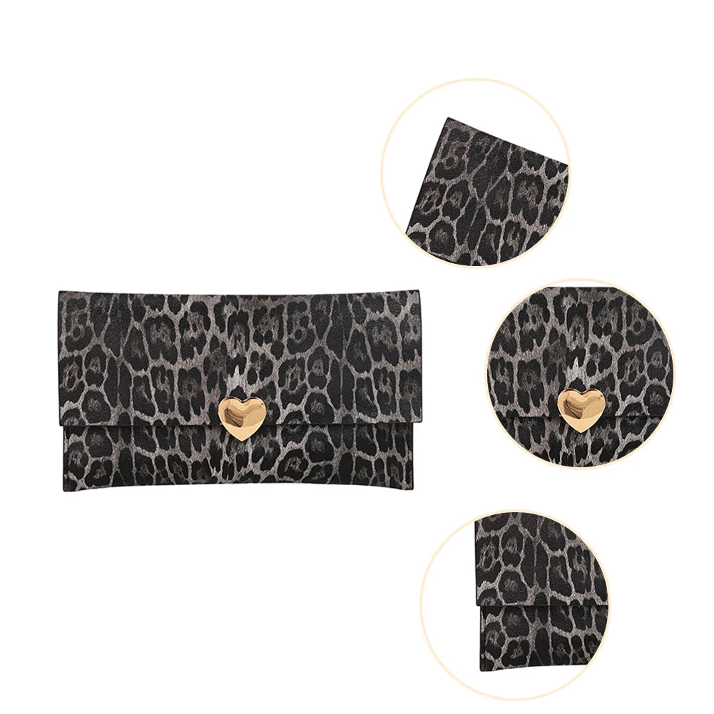Women leather clutch