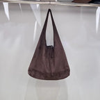 Elegant suede slouch bag