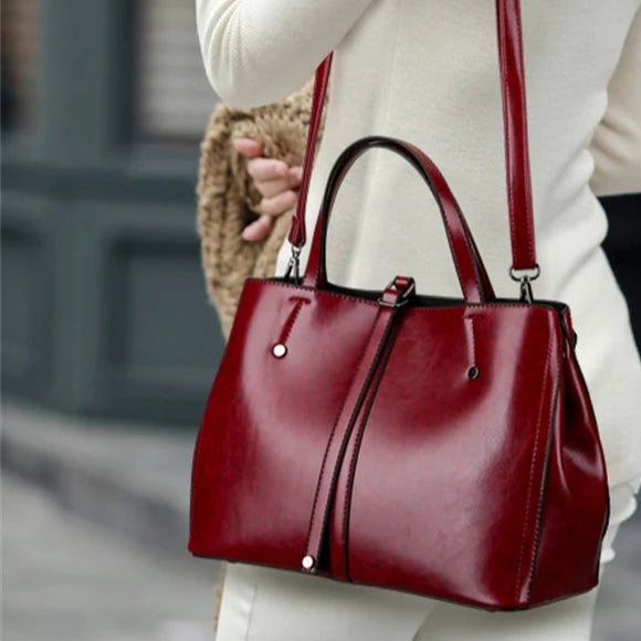 Fashion leather handbag