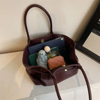 Versatile leather handbag