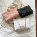 Fashionable leather tote bag