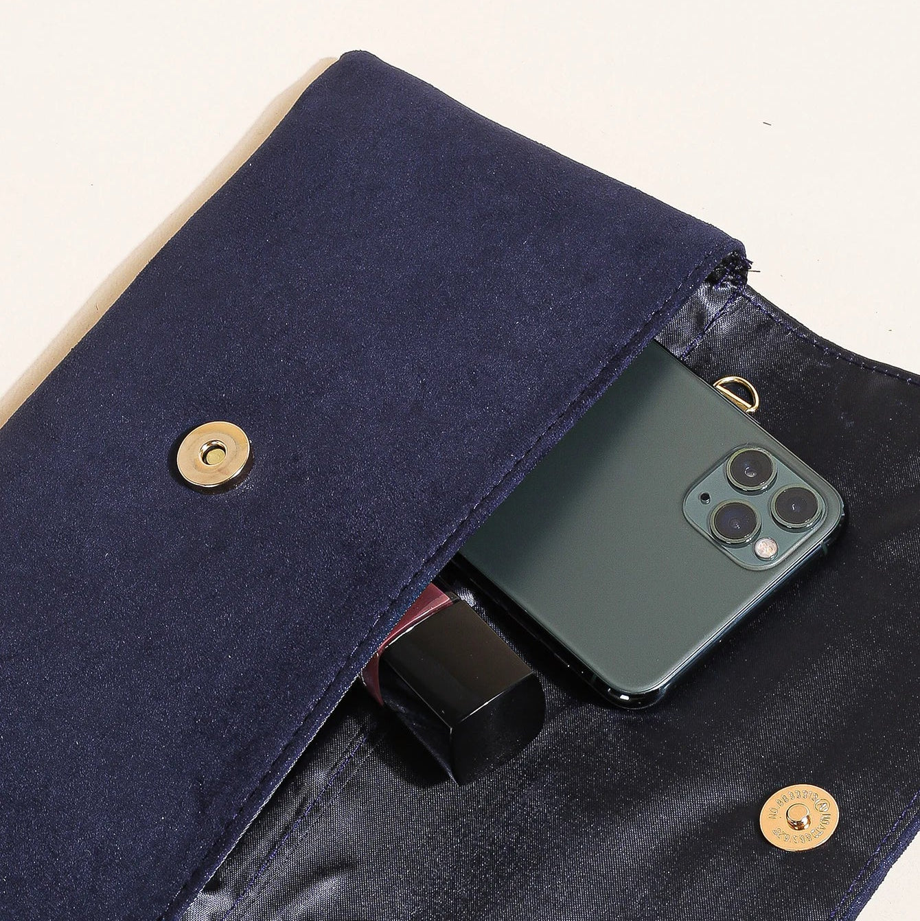 Corduroy envelope clutch bag with magnetic closure