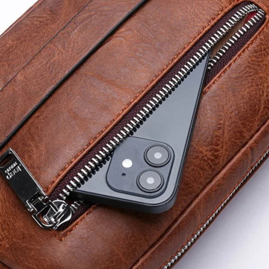 Vintage leather crossbody bag