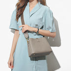 Soft leather handbag with zipper