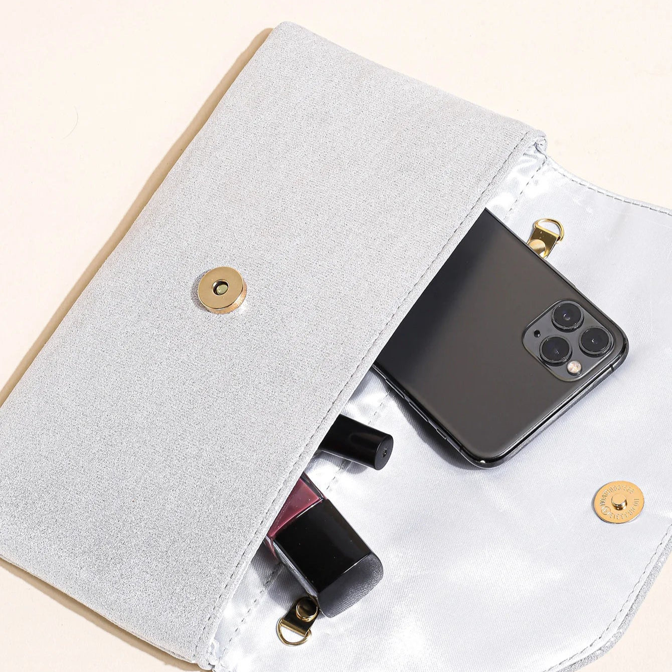 Corduroy envelope clutch bag with magnetic closure