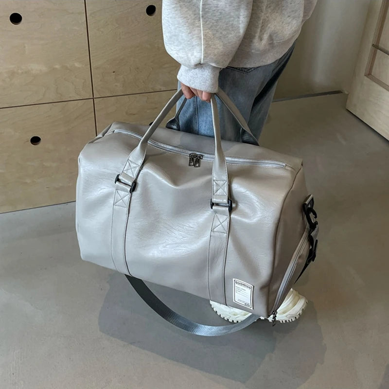 Slim leather duffle bag