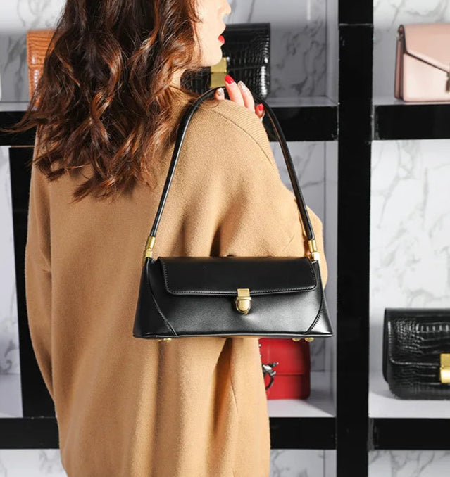 Soft leather shoulder handbag