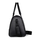Unisex leather duffle bag