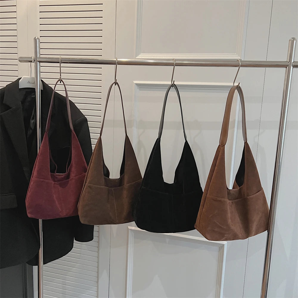 Retro suede slouch bag