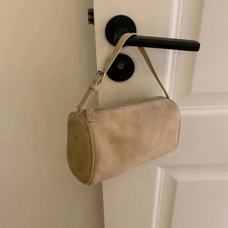 Amblot Beige Chic suede purse for night outings