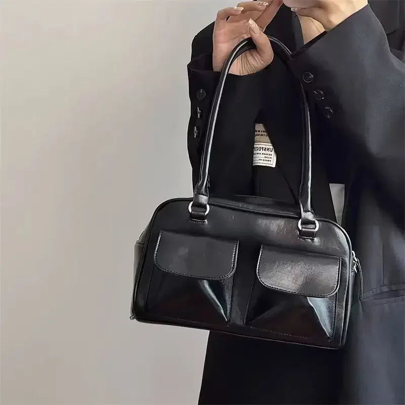 Amblot Black Feminine leather shoulder bag