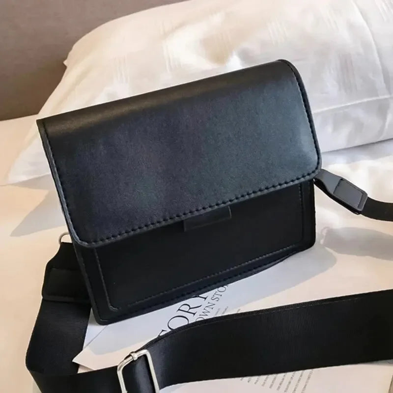 Amblot Black Retro leather crossbody bag for women