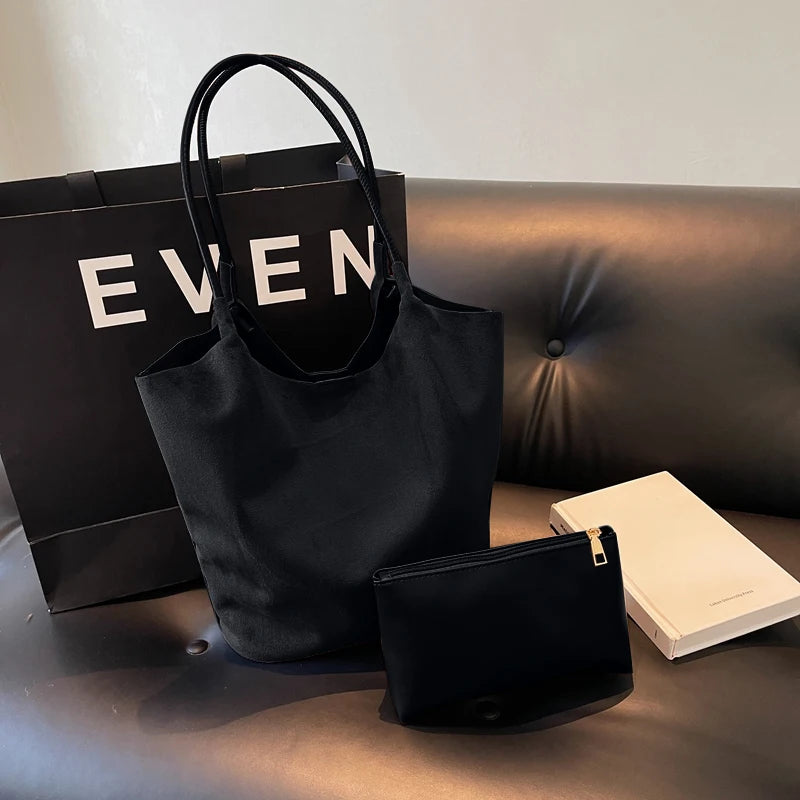 Amblot Black Simple suede tote bag