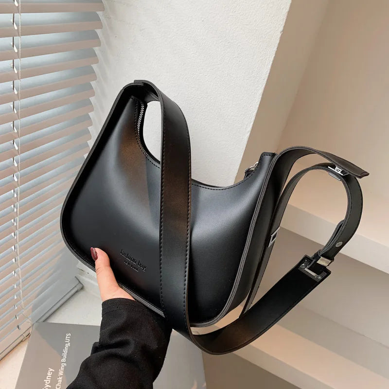 Amblot Black Soft leather shoulder bag