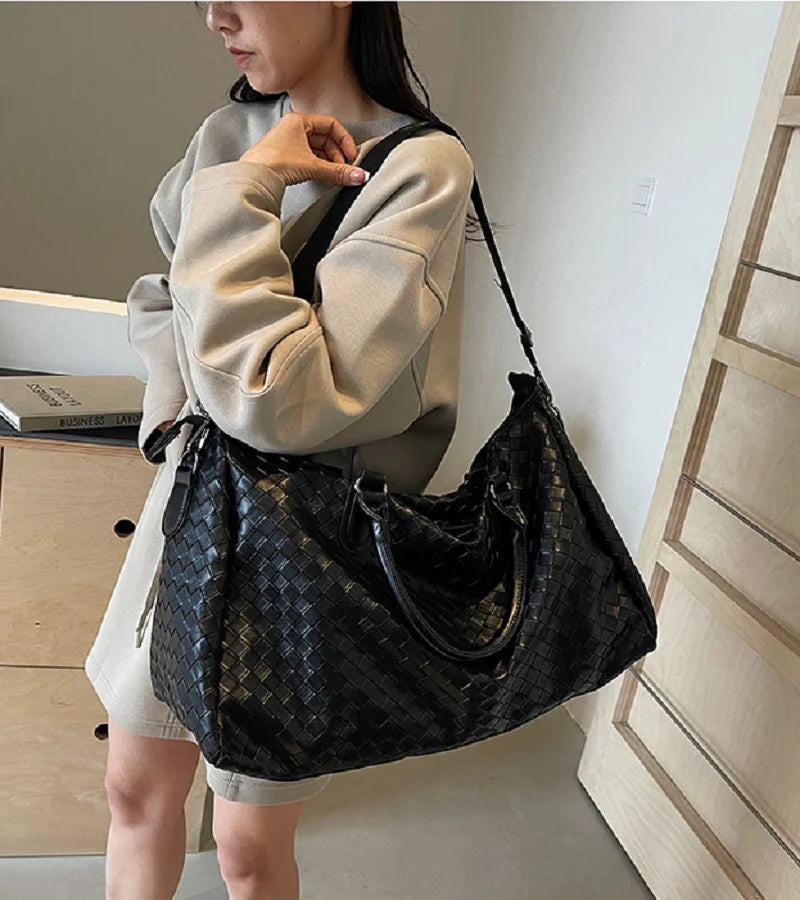 Amblot Black Zip-top leather overnight duffle bag