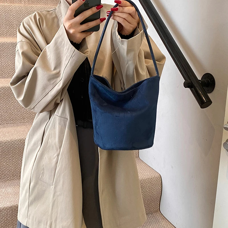 Amblot Blue Women suede bucket bag