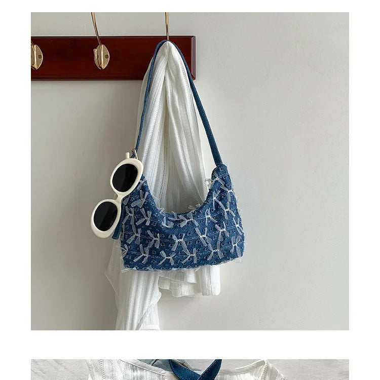 Amblot Boho chic denim purse with fringes and embroidery