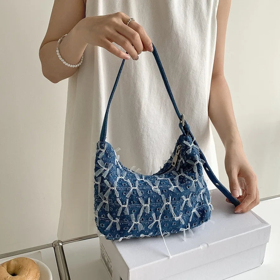 Amblot Boho chic denim purse with fringes and embroidery