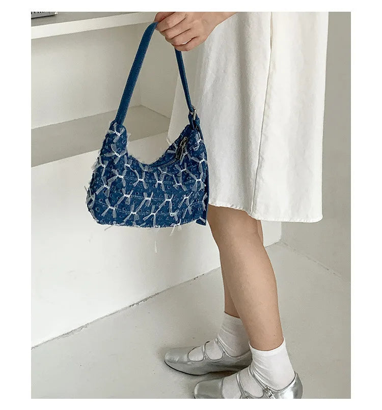 Amblot Boho chic denim purse with fringes and embroidery