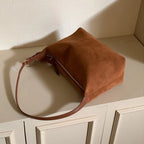 Amblot Brown Simple suede shoulder bag with zipper pocket