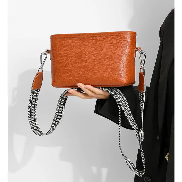 Amblot Brown Sleek leather shoulder handbag