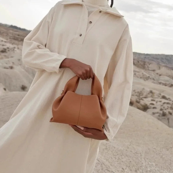 Amblot Brown / Small French-inspired leather handbag