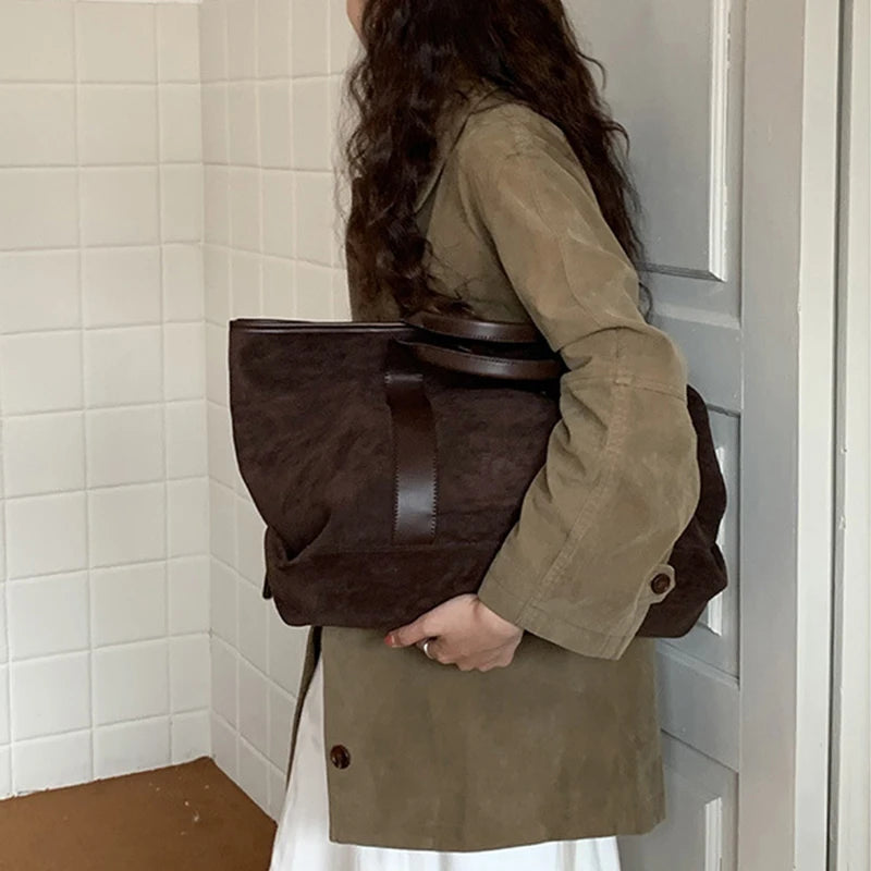 Amblot Classic suede tote bag