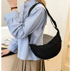 Amblot Corduroy handbag with adjustable shoulder strap