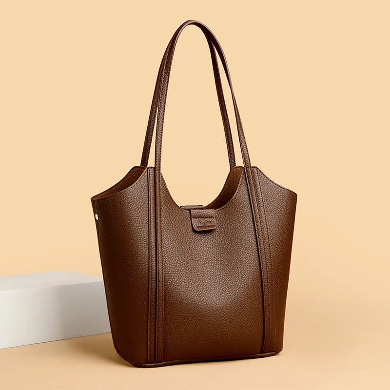 Amblot Elegant soft leather tote bag