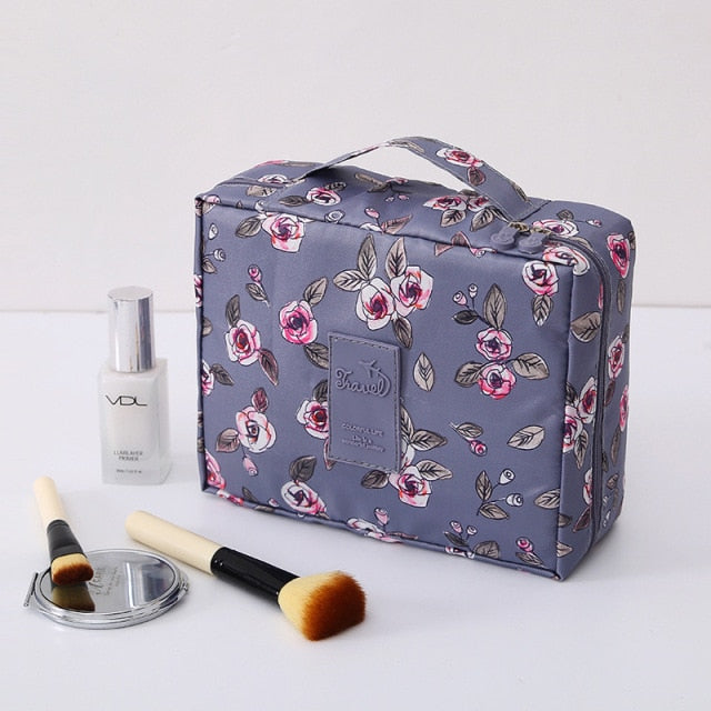 Amblot Flowers toiletry bag
