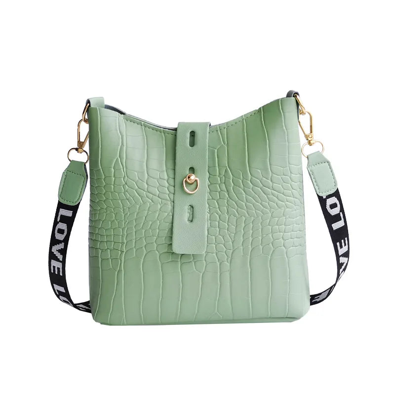 Amblot Green 1 Classic leather shoulder bag for women