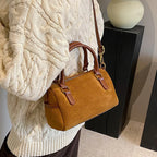 Amblot High-end suede purse with structured body