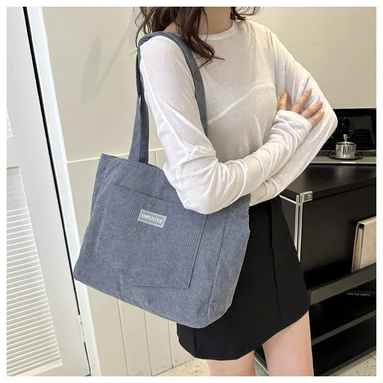 Amblot Ladies’ corduroy tote bag for casual wear