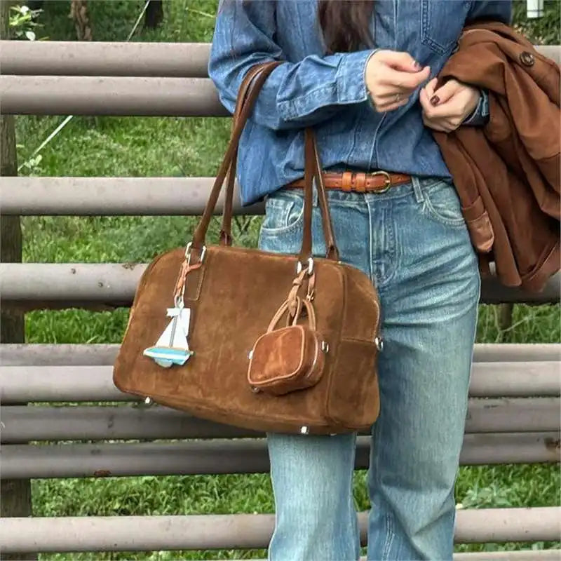 Amblot Large suede tote bag with zip-top closure