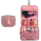 Amblot Leopard hanging toiletry bag