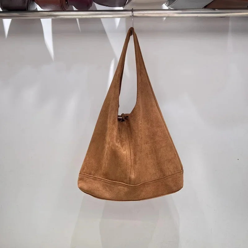 Amblot Light Brown Elegant suede slouch bag