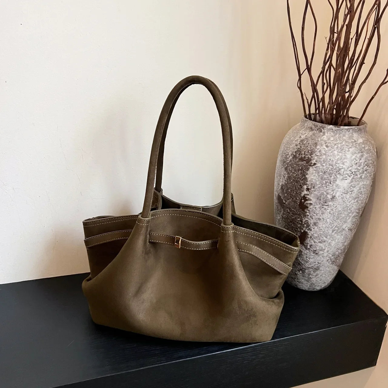 Amblot Minimal suede tote bag
