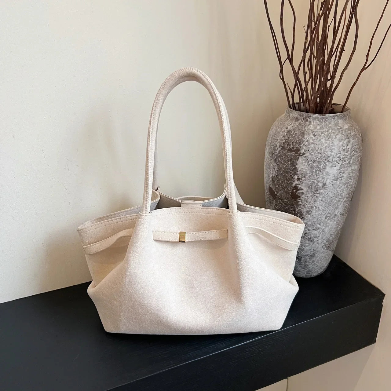 Amblot Minimal suede tote bag